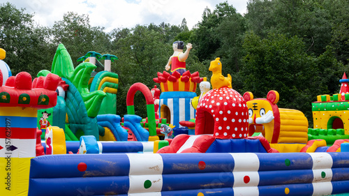 Fotografia Installation of an inflatable playground for entertainment.