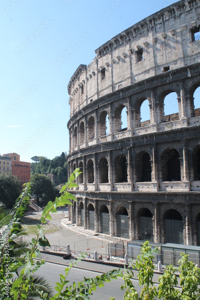 Fototapeta premium Rome. Vatican. Italy. The Culture Of Italy. Sights and nature of Italy. The sun.