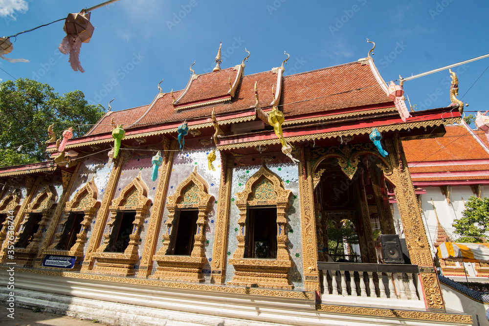 Obraz premium THAILAND MAE SOT WAT MANEE PAI SOHN