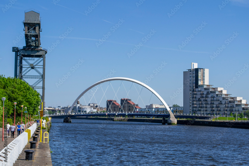 Fototapeta premium The Clyde Arc (Squinty Bridge),a road bridge spanning the River Clyde in Glasgow, Scotland.