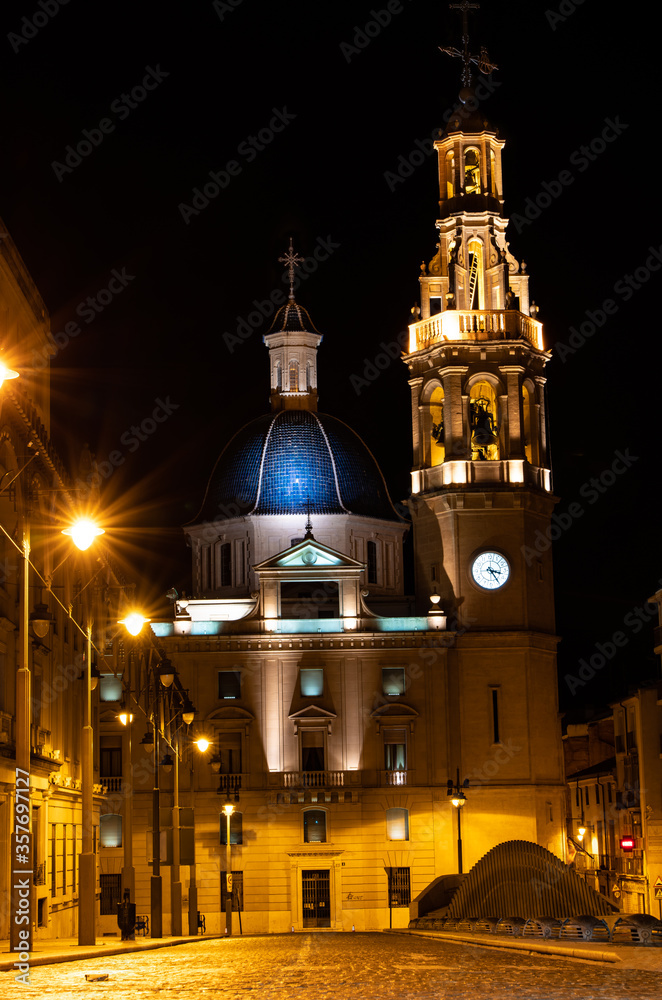 Santa Maria Archpriest Parish at night