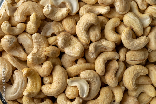 Nuts Cashews a large number, top view.