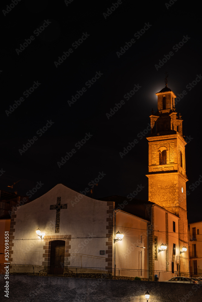 Santa Ana de Benimarfull parish at night
