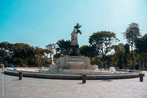 monument the great monumento de lima 