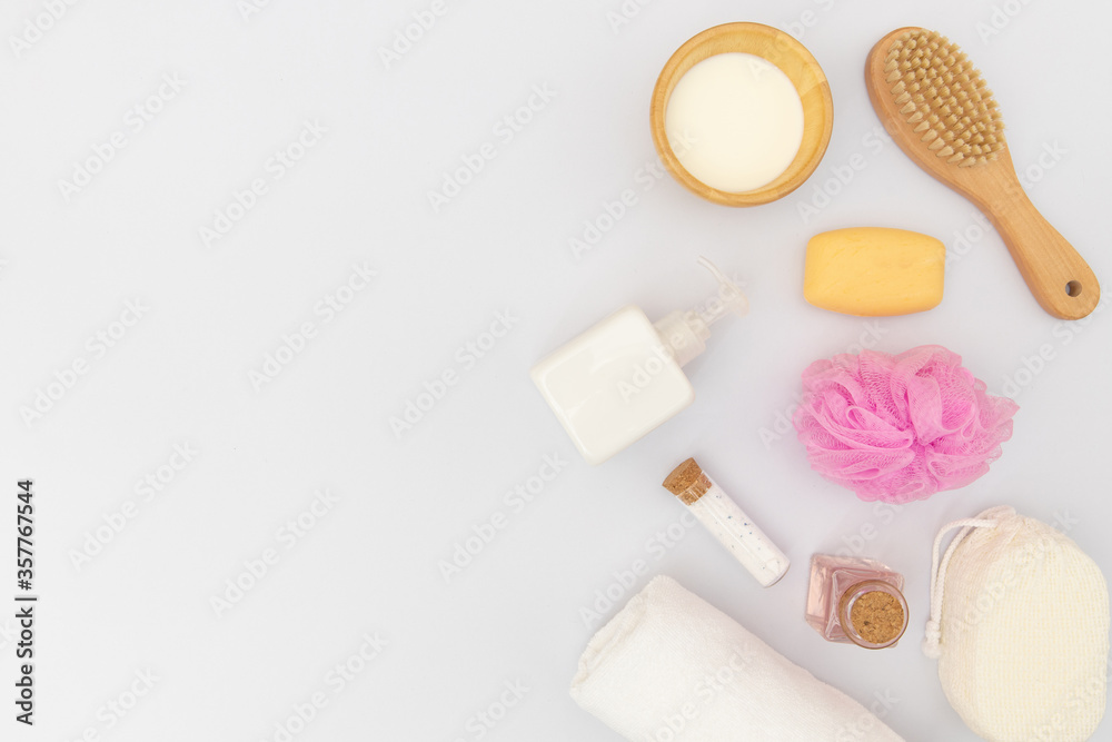 Naklejka premium top view of spa treatment hygiene objects isolated on white background