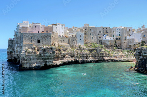 Fototapeta Naklejka Na Ścianę i Meble -  Overview of the coast and blue sea of Polignano a Mare, Puglia, Italy