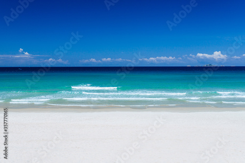 Scenery of a tropical exotic beach for a beautiful backdrop or screensaver. concept of travel, summer vacation. Copy place