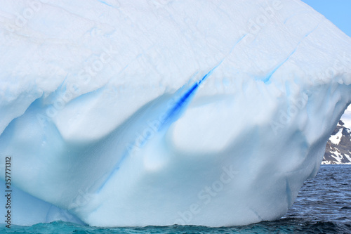 Wallpaper Mural Iceberg near Brown Bluff, Antarctica Torontodigital.ca