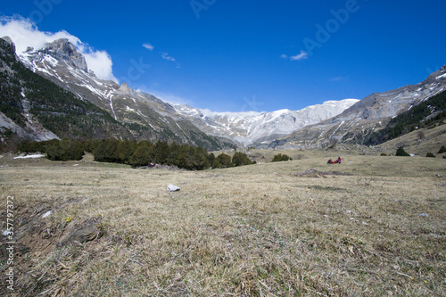 Climbing La larri llanos Pineta glacial cirque Huesca Aragon Spain © ANADEL