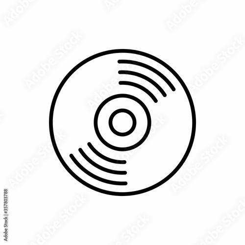 Outline cd icon.Cd vector illustration. Symbol for web and mobile