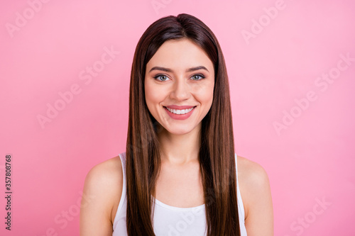 Close-up portrait of her she nice attractive lovely lovable winsome pretty charming cheerful cheery straight-haired girl isolated over pink pastel color background
