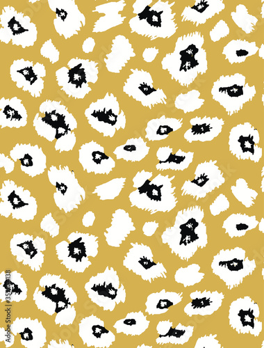 Fototapeta Naklejka Na Ścianę i Meble -  Seamless leopard pattern, animal print.