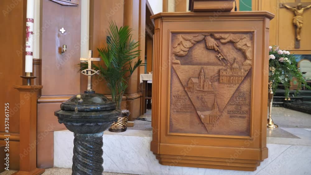 Altar and Christian Cross with Ichthys Fish Symbol. St. Petronille Catholic Church, Glen Ellyn, Illinois USA, Parallax Shot