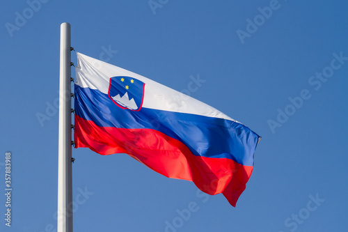 Slovenia flag Free Download Slovenia flag - GFXLoad