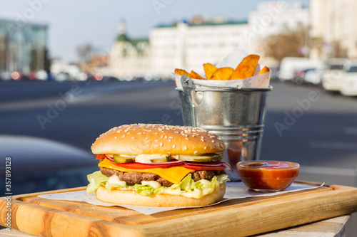 burger and potato