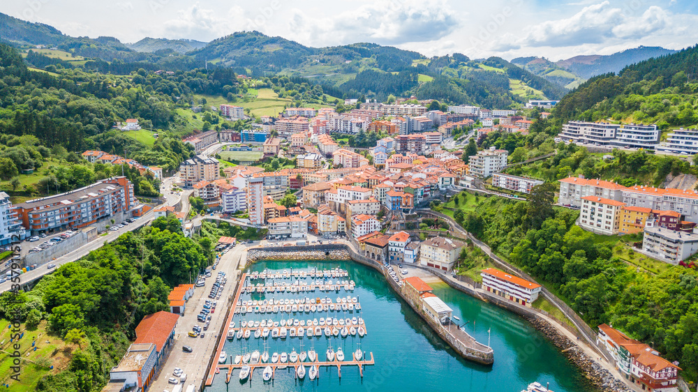 Obraz premium aerial view of mutriku basque fishing town, Spain
