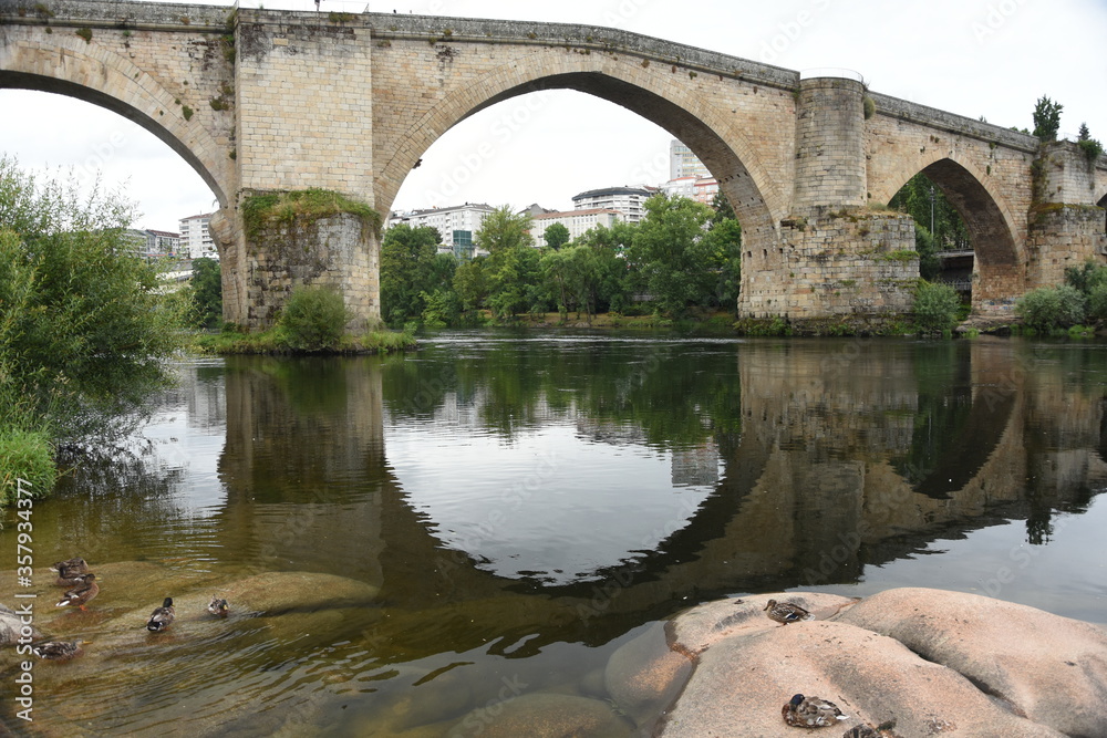 Fototapeta premium puente romano ourense