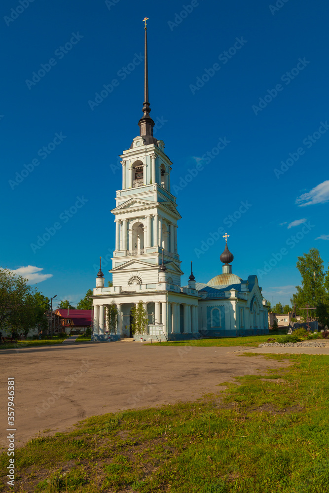 Fototapeta premium Church of the Ascension in the city of Kalyazin (Russia)