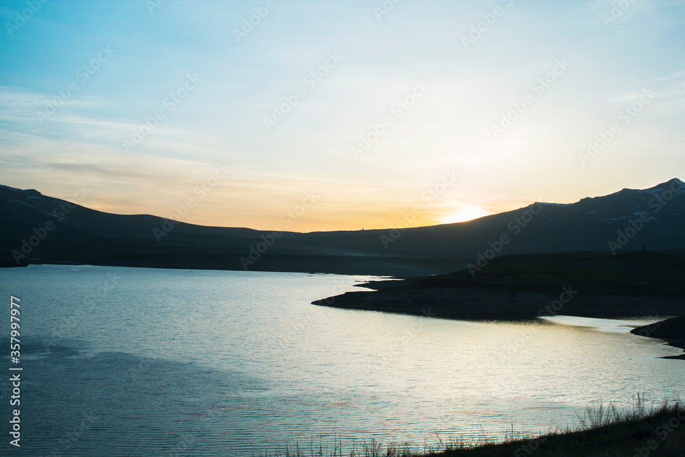 Fototapeta premium Blue lake and mountains