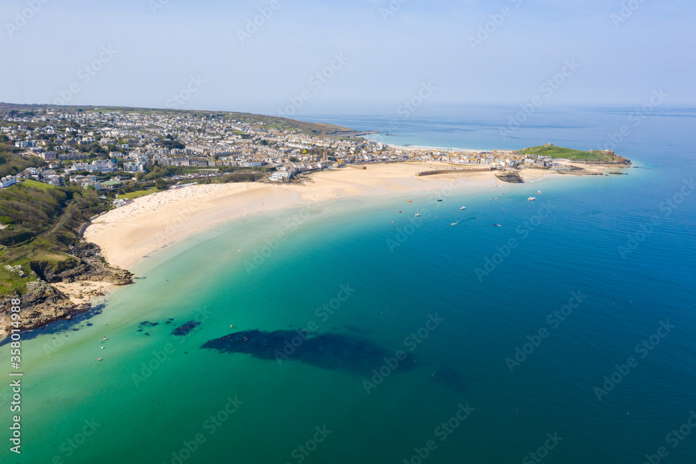 Aerial photograph of St Ives, Cornwall, England