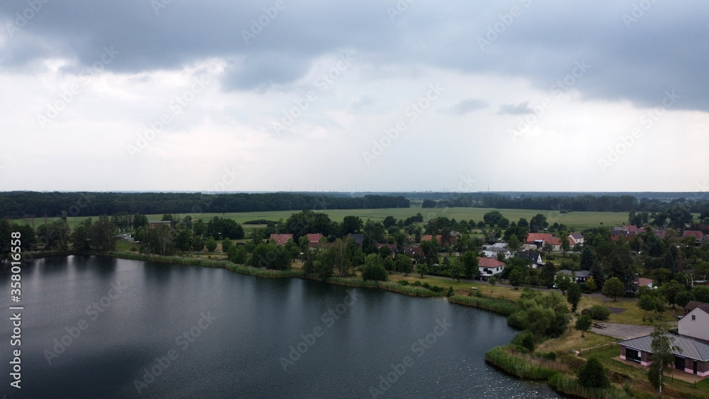 Drohnenflug über Sollnitzer See Dessau-Roßlau, Sachsen-Anhalt, Deutschland 2020
