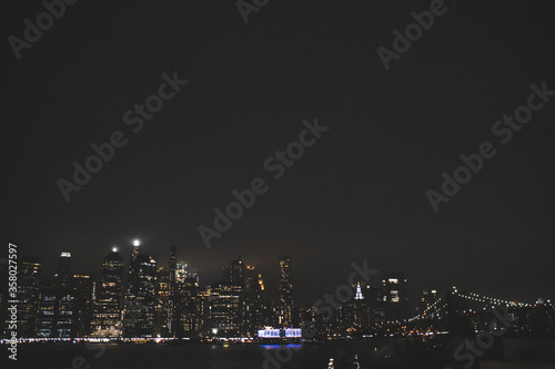 Skyline de Nueva York desde Brooklyn Bridge Park