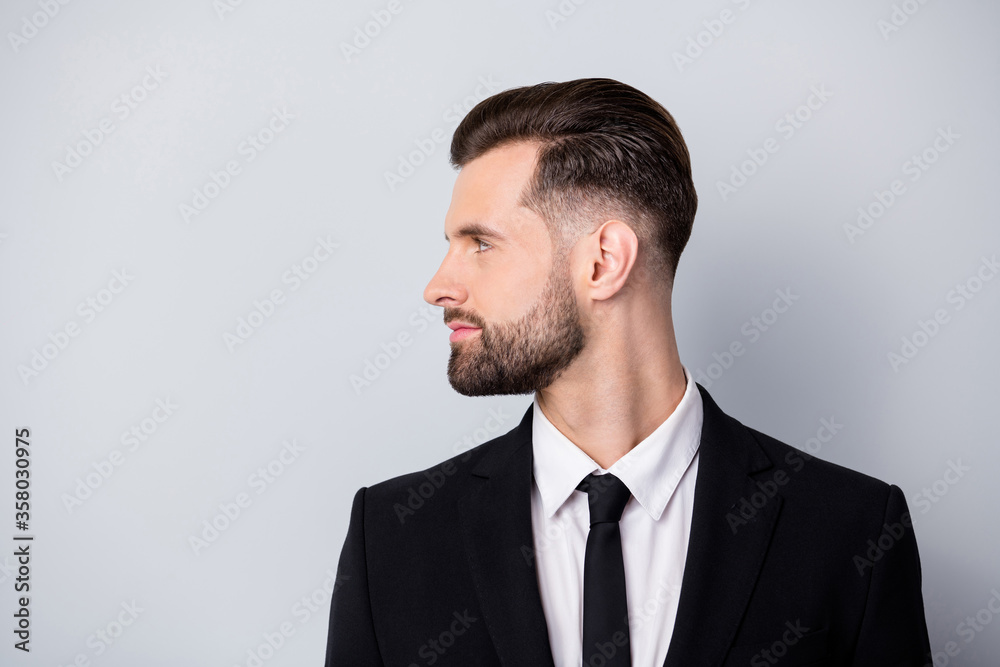 Profile side photo of strict masculine entrepreneur look copyspace listen to his employee wear formalwear stylish classy outfit isolated over grey color background Profile side photo of strict masculine entrepreneur look copyspace listen to his employee wear formalwear stylish classy outfit isolated over grey color background