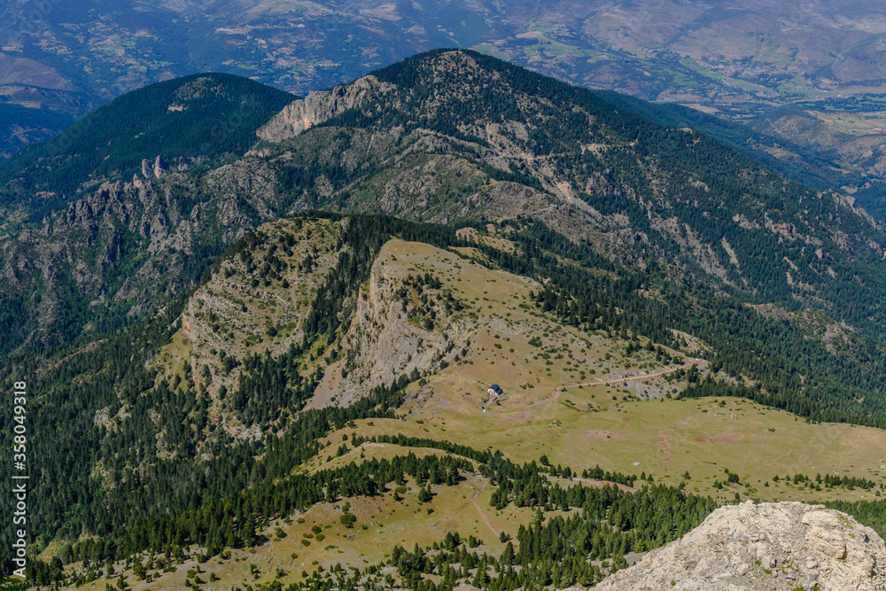 Obraz premium View from the high of the mountains (Parc Natural Cadí-Moixero, Catalonia, Spain)