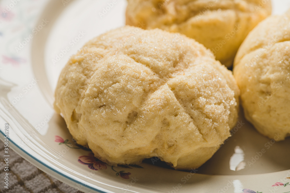 Buttery and Sweet Buns- Melon Pan- Japanese Bread Snack Buttery and Sweet Buns- Melon Pan- Japanese Bread Snack