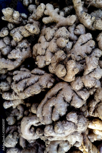 stock of ginger in market