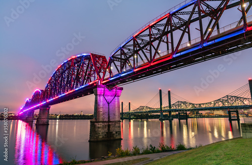 Big Four Bridge across Ohio River between Louisville, Kentucky and Jeffersonville, Indiana © Leonid Andronov