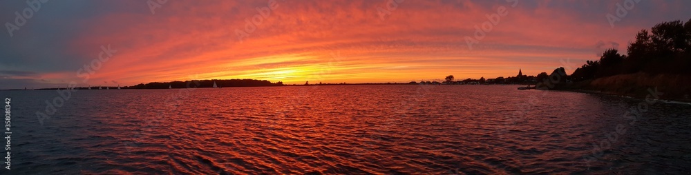 Obraz premium Sonnenuntergang
