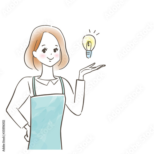 エプロンを着た笑顔のかわいい女性/節約のイメージ/パステル画/手描き