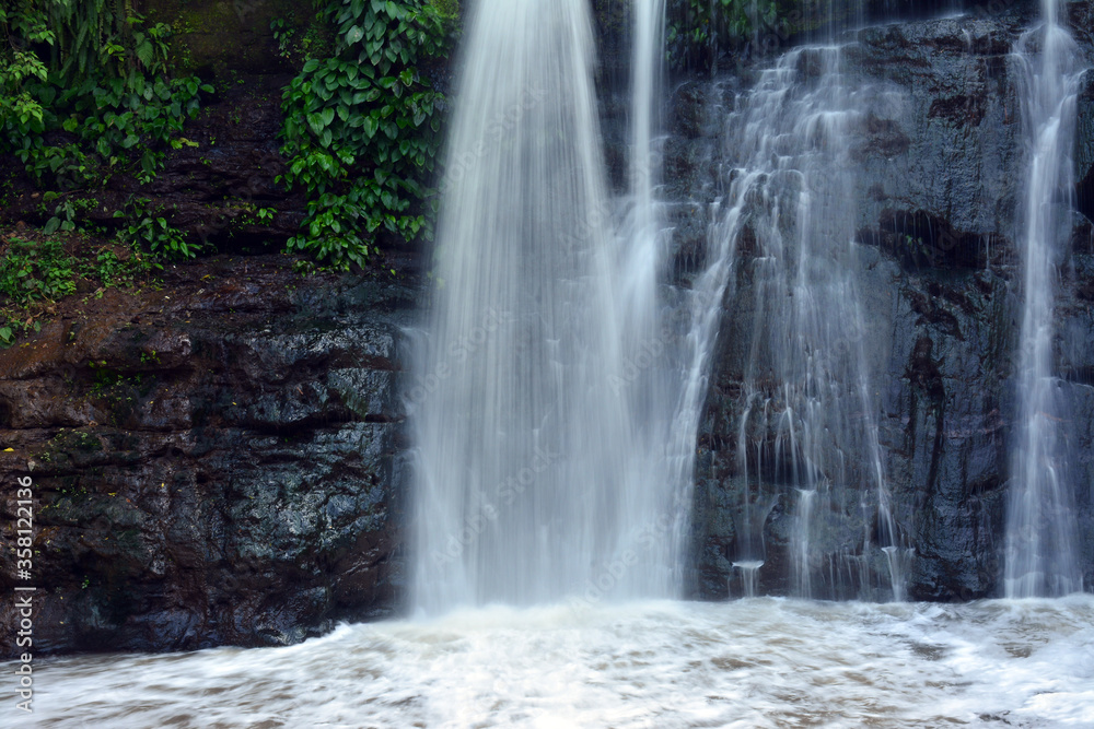 Obraz premium Hinulugang Taktak water falls in Antipolo, Philippines