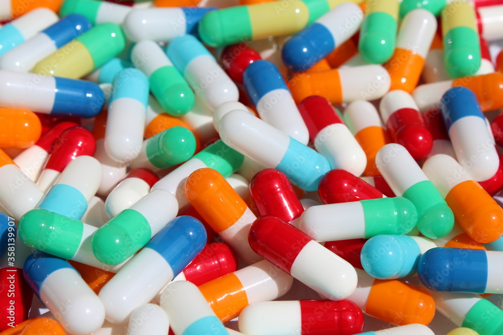 hard gelatine capsules on white background