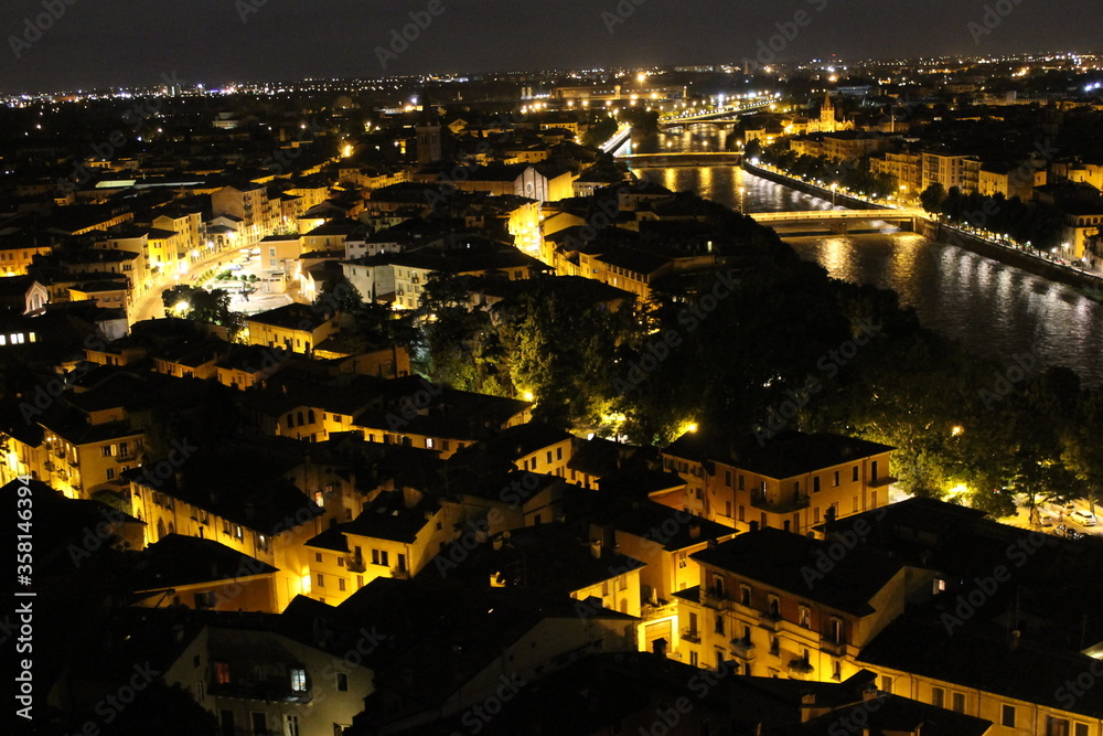 Verona di notte - Italia