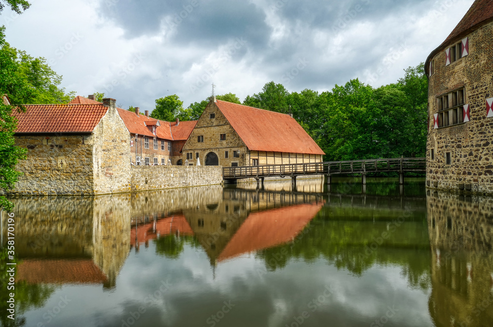 Vorburg eine mittelalterlichen Wasserburg in Lüdinghausen