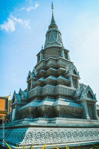 Zoom sur la pagode du palais royal de Phnom Penh