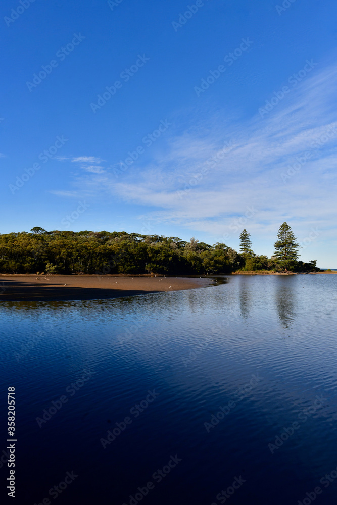 Naklejka premium A view of Puckeys Lagoon near, Wollongong, Australia
