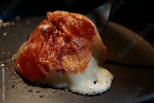 焼きカチョカバロ_Caciocavallo