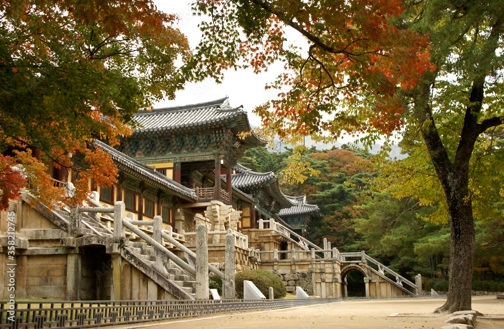 Colorful autumn foliage at Bulguksa Buddhist temple, Gyeongju, South Korea Colorful autumn foliage at Bulguksa Buddhist temple, Gyeongju, South Korea