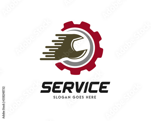 Circle Quick service machine gear auto car symbol logo design illustration