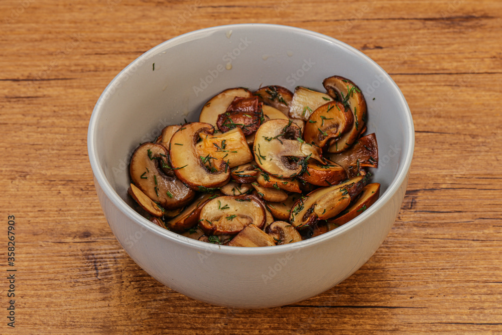 Roasted champignon with herbs and spices Roasted champignon with herbs and spices