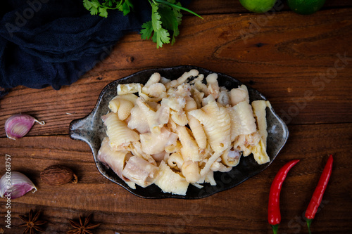 Cooking chicken feet