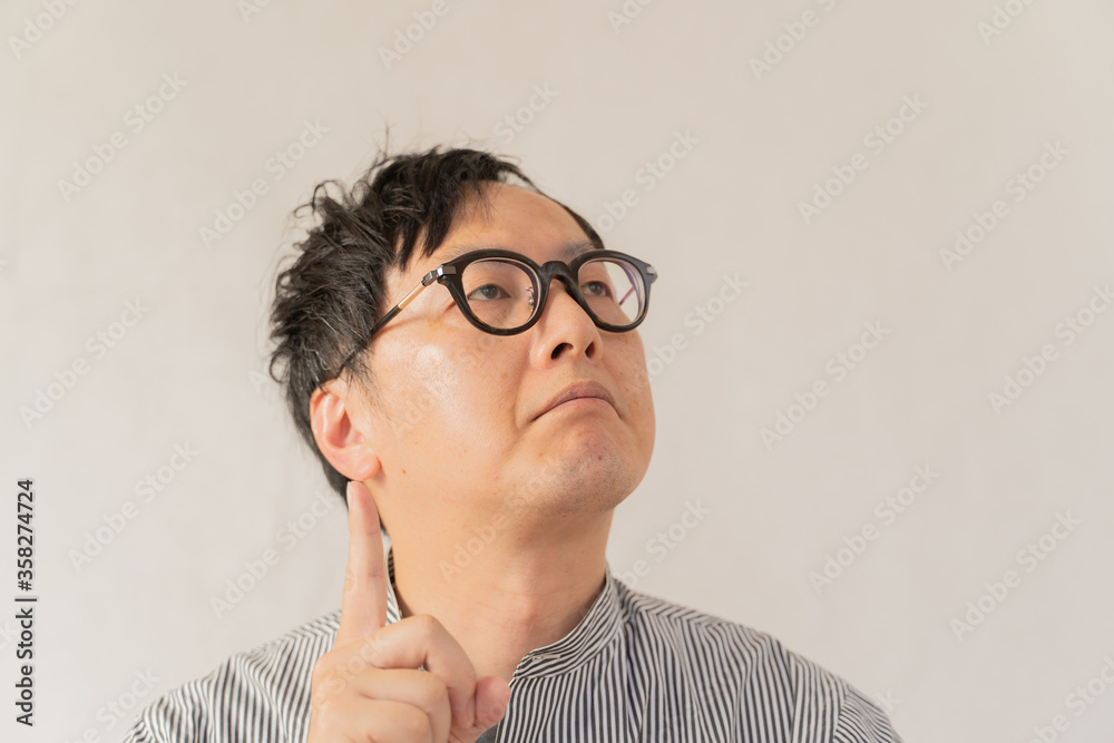 発明する男 発明する男