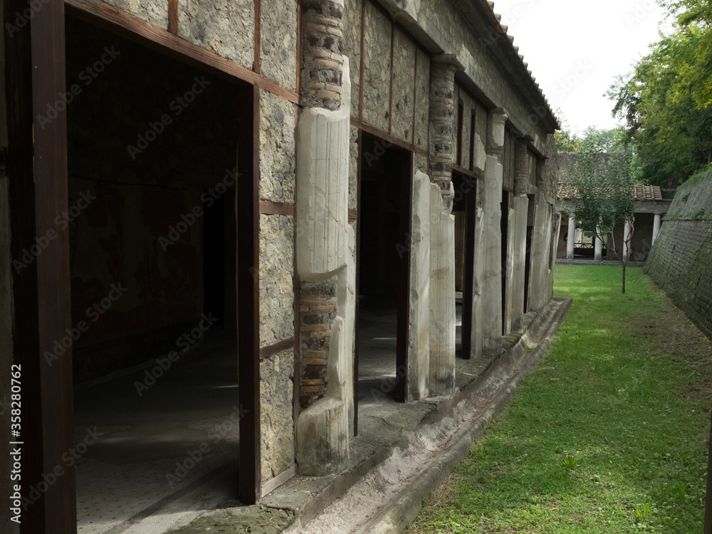 excavations oplonti napoli