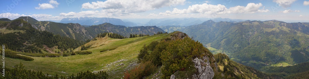 Panorama am Tauron