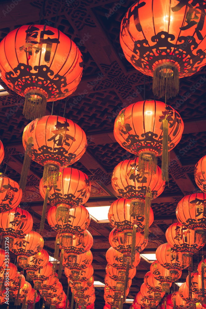 Fototapeta premium chinese new year lantern