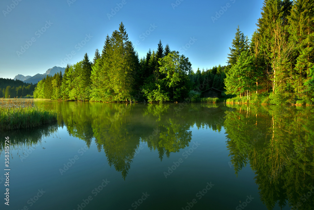 Spiegelung im Geroldsee
