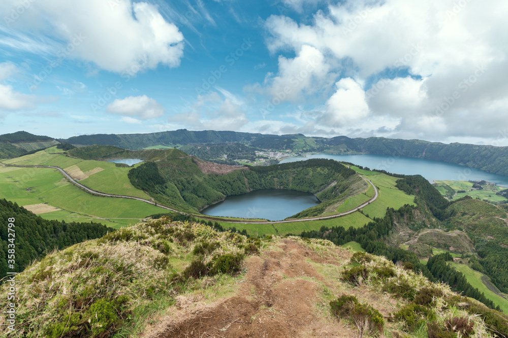 Obraz premium beautiful overlook on the Azores